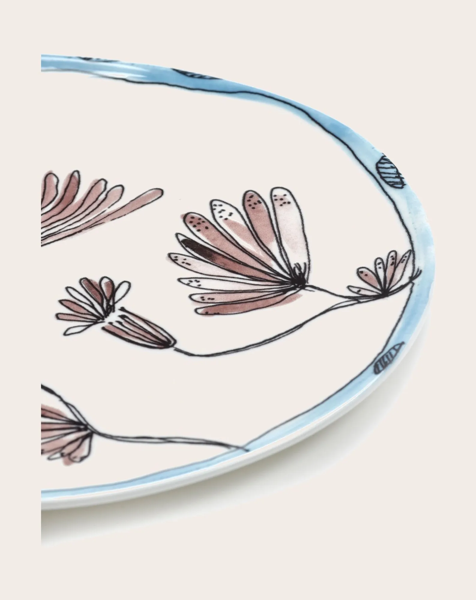 Assiettes Camelia, Serax for Marni - Set de 2 - Image 4