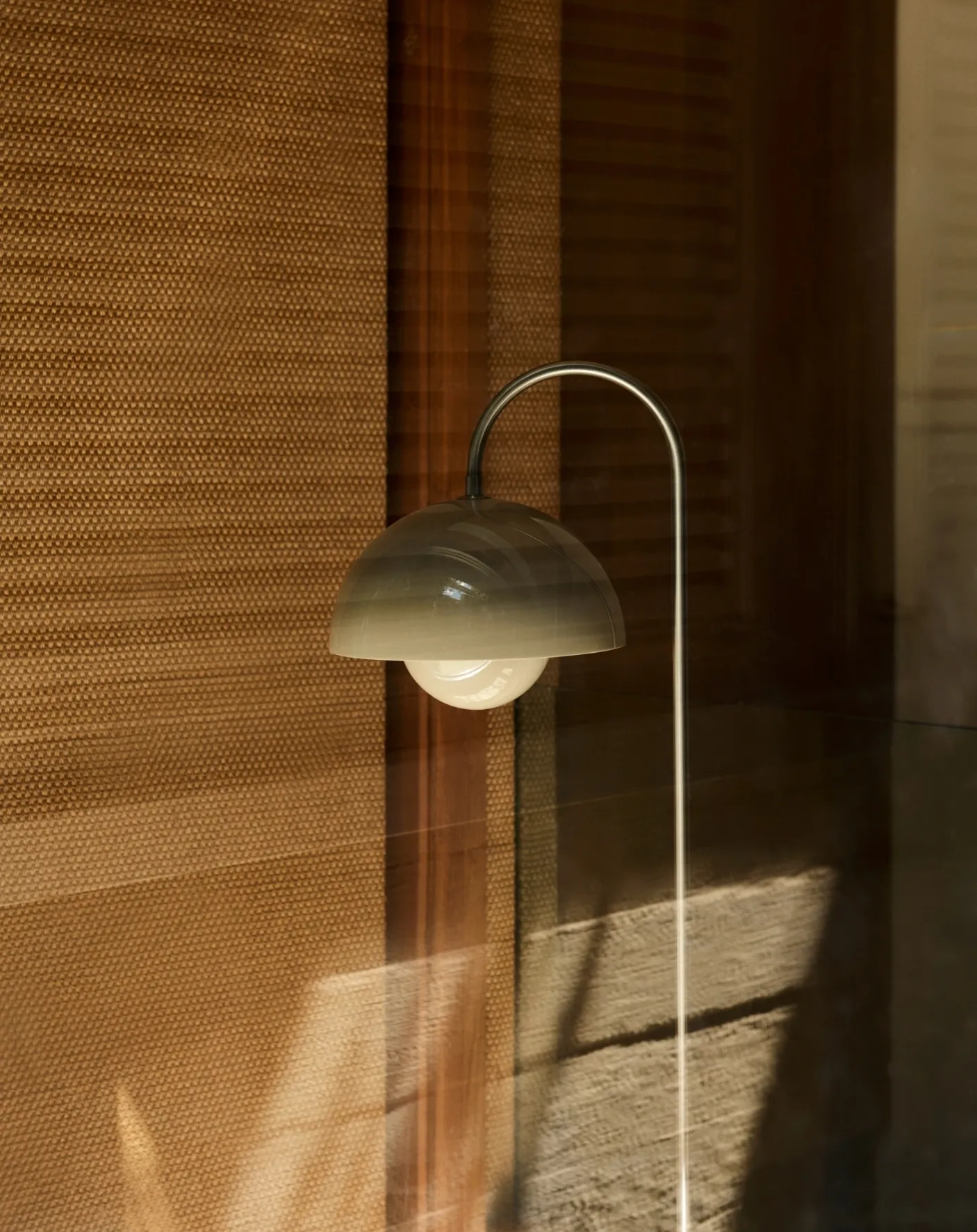 Lampadaire Flowerpot VP12, Verner Panton - Image 3