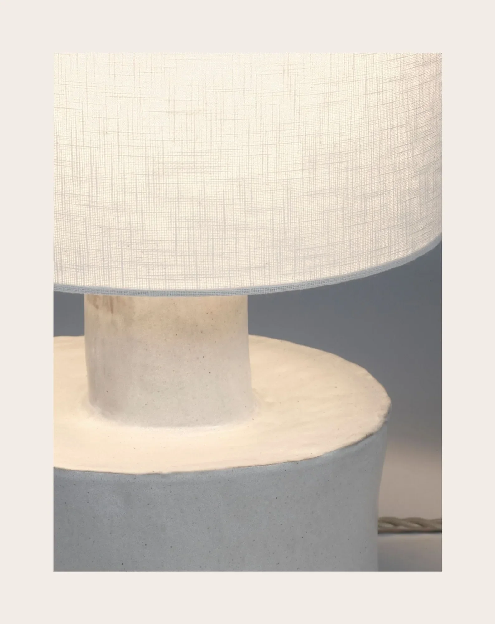 Lampe à poser Catherine en céramique - Image 8